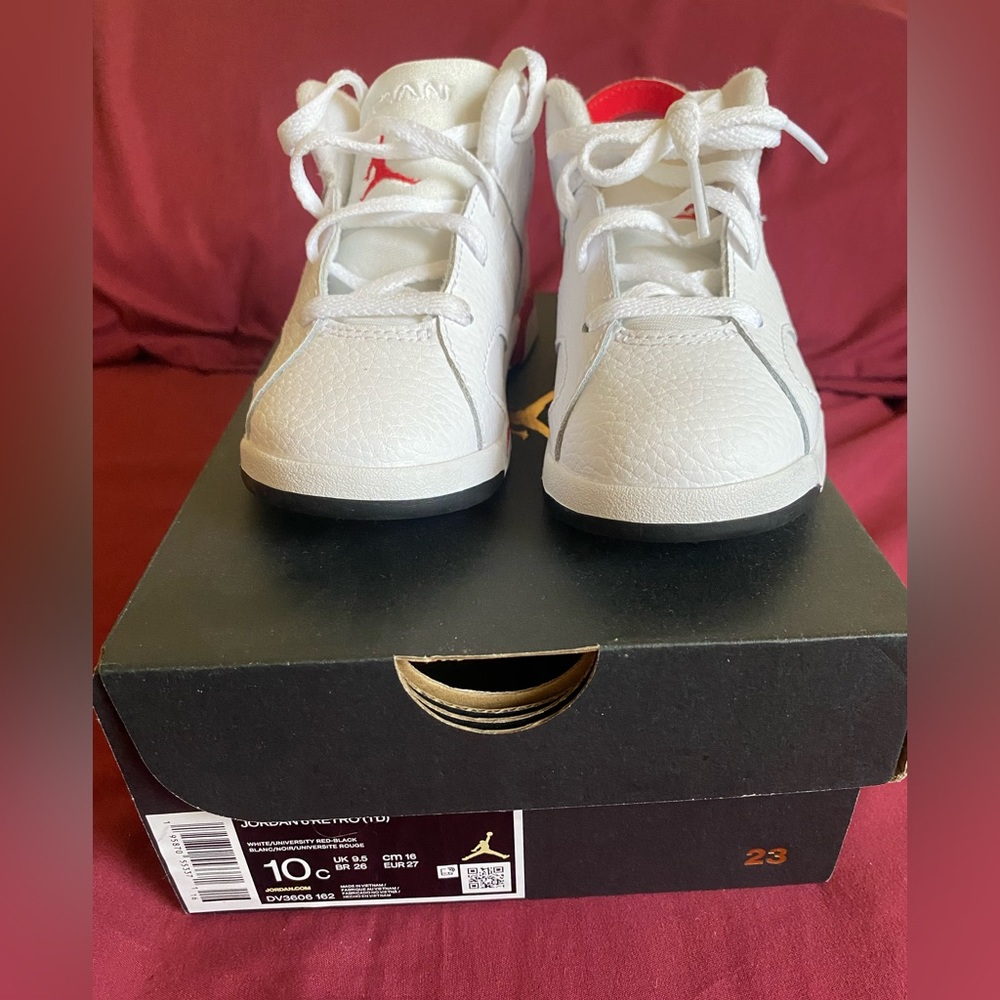 Jordan 6 retro TD “Red Oreo”